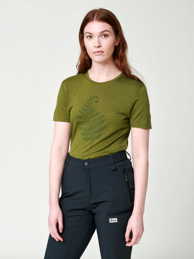 Women's Merino T-shirt - Green Fern in the group Women's / Hoodies & sweaters- Women's / T-shirt - Women's at Röyk (2855850_r)